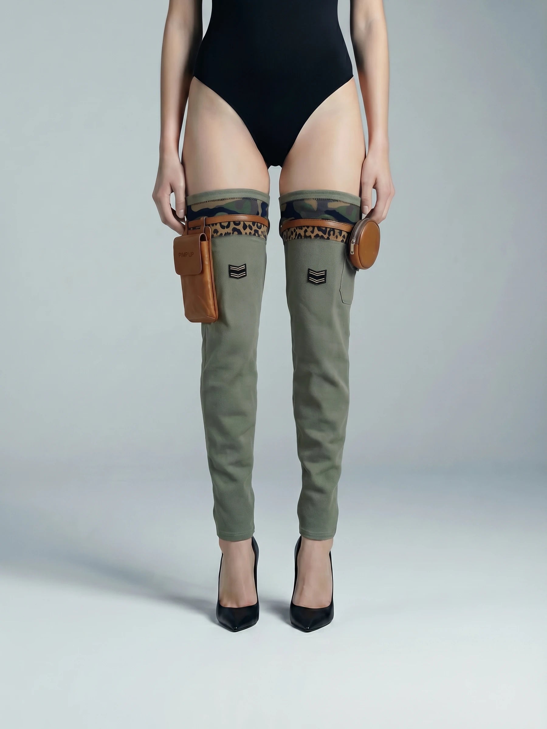 PIMP UP™ LARA ARMY — vue de face 01