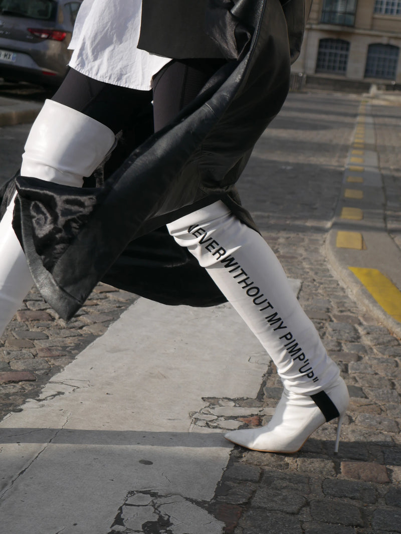 NEVER — LOOK 01
