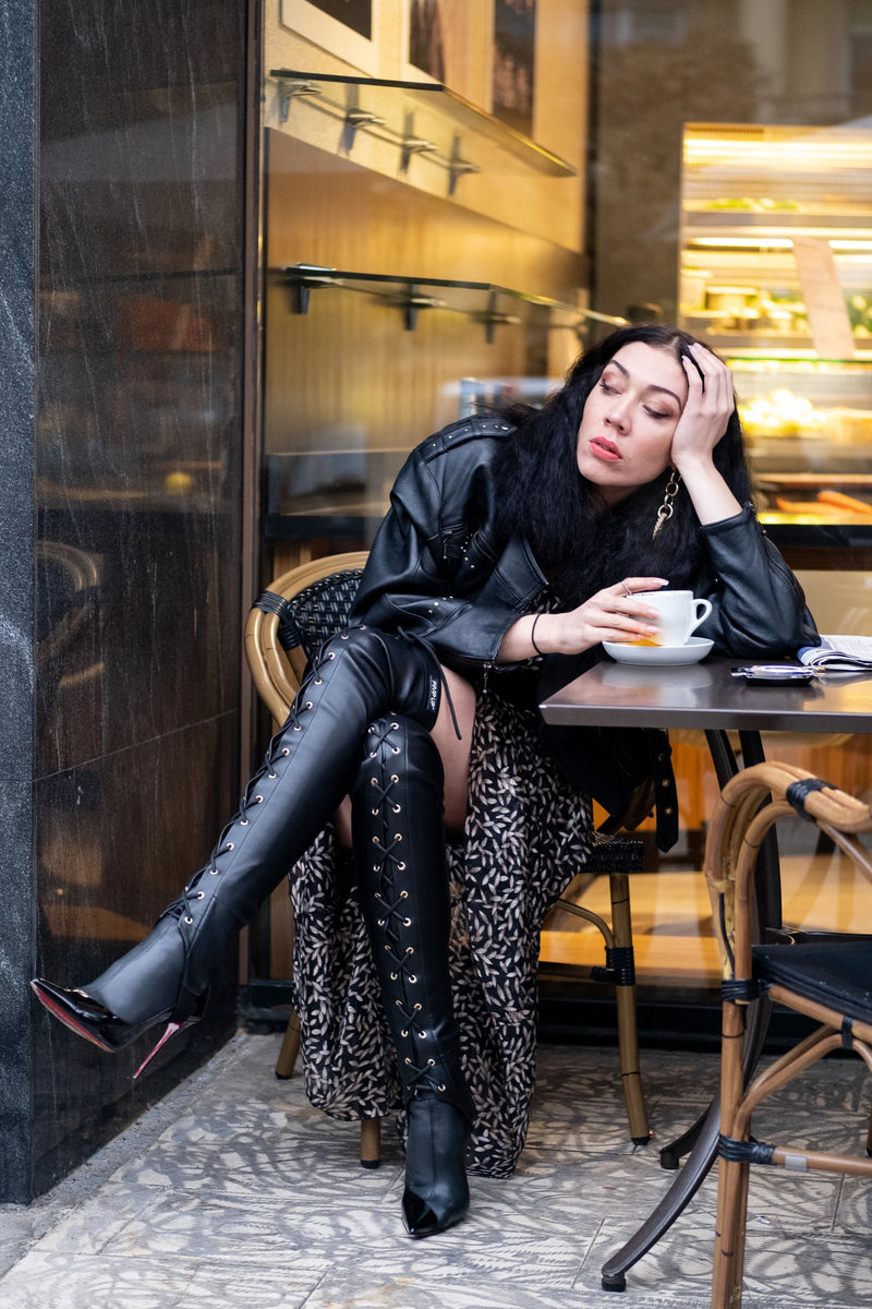ENLACING BLACK — LOOK 04